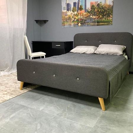 Battle Mile Hostel Черкассы Экстерьер фото
